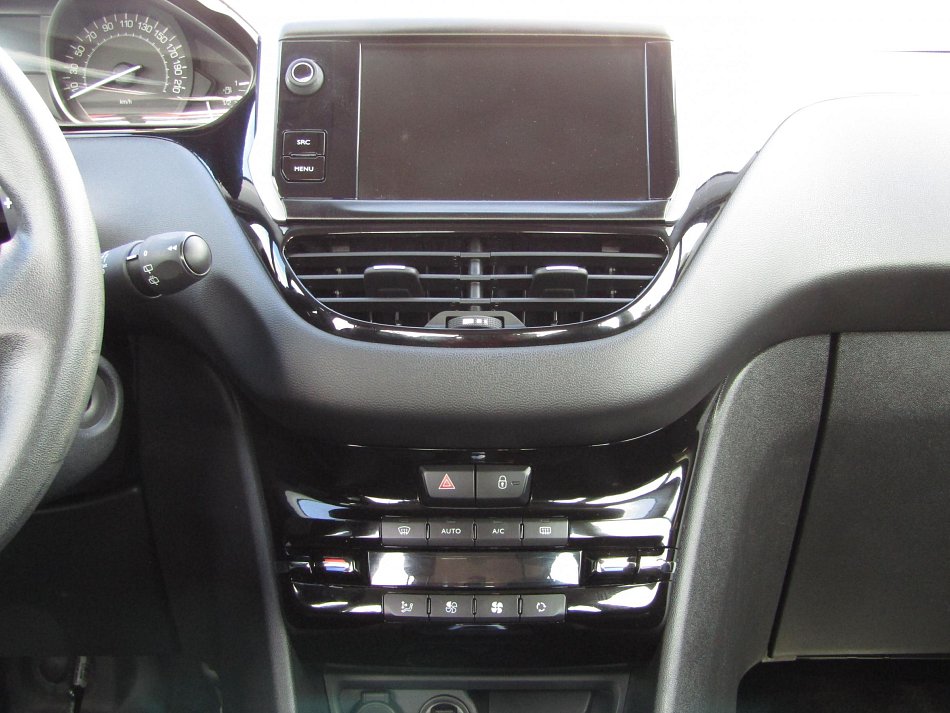 Peugeot 208 1.2VTi 