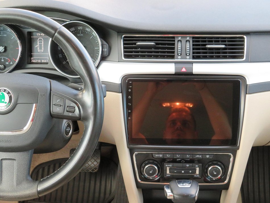 Škoda Superb II 2.0 TDi 