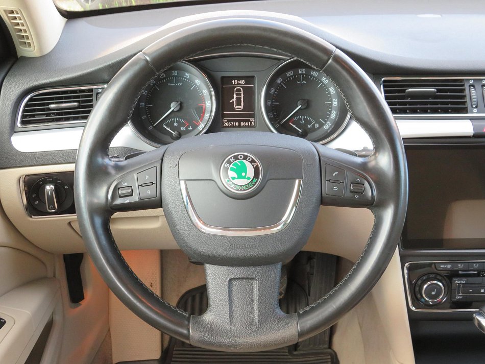 Škoda Superb II 2.0 TDi 