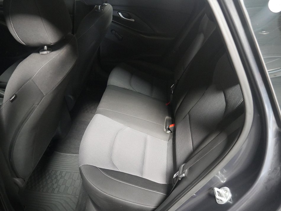 Hyundai I30 1.5 DPi Start