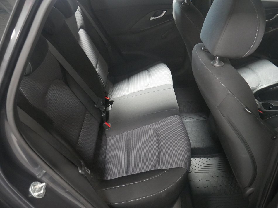 Hyundai I30 1.5 DPi Start