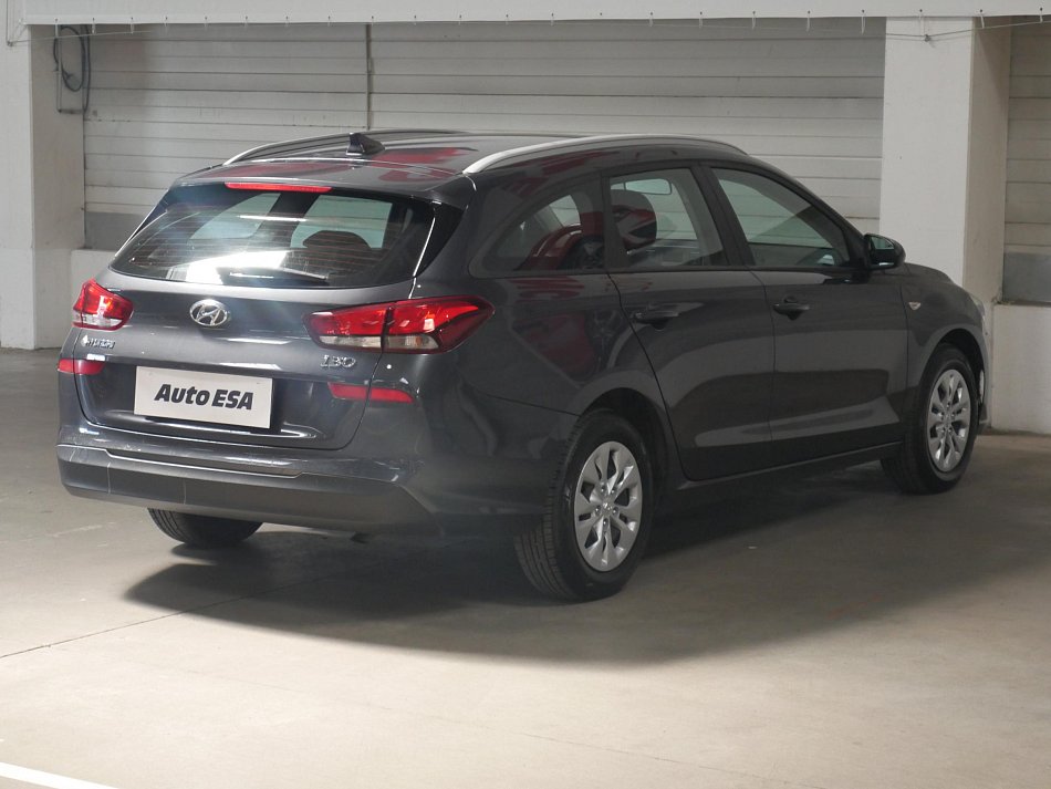 Hyundai I30 1.5 DPi Start