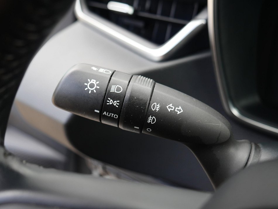 Toyota Corolla 1.5 VVTi 