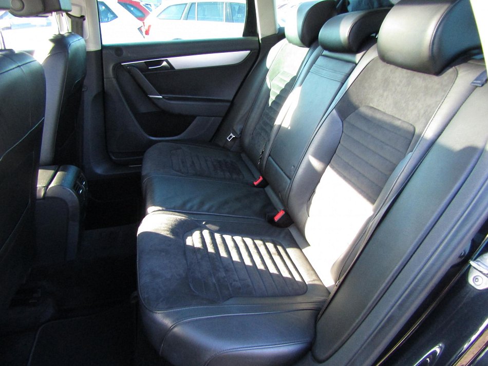 Volkswagen Passat 2.0 TDi Highline