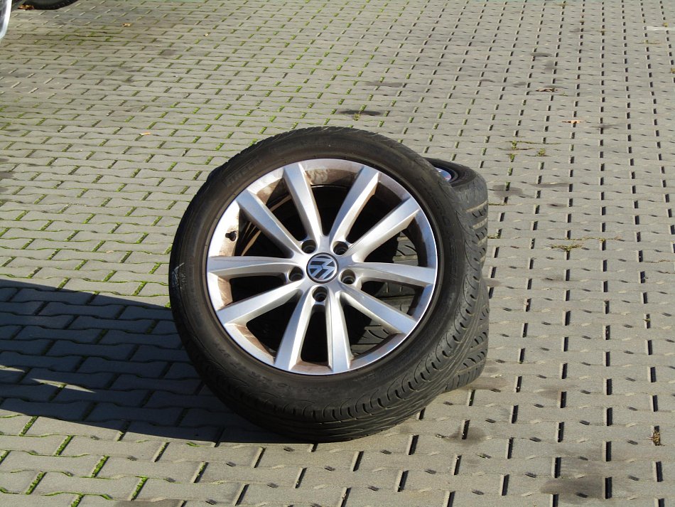 Volkswagen Passat 2.0 TDi Highline