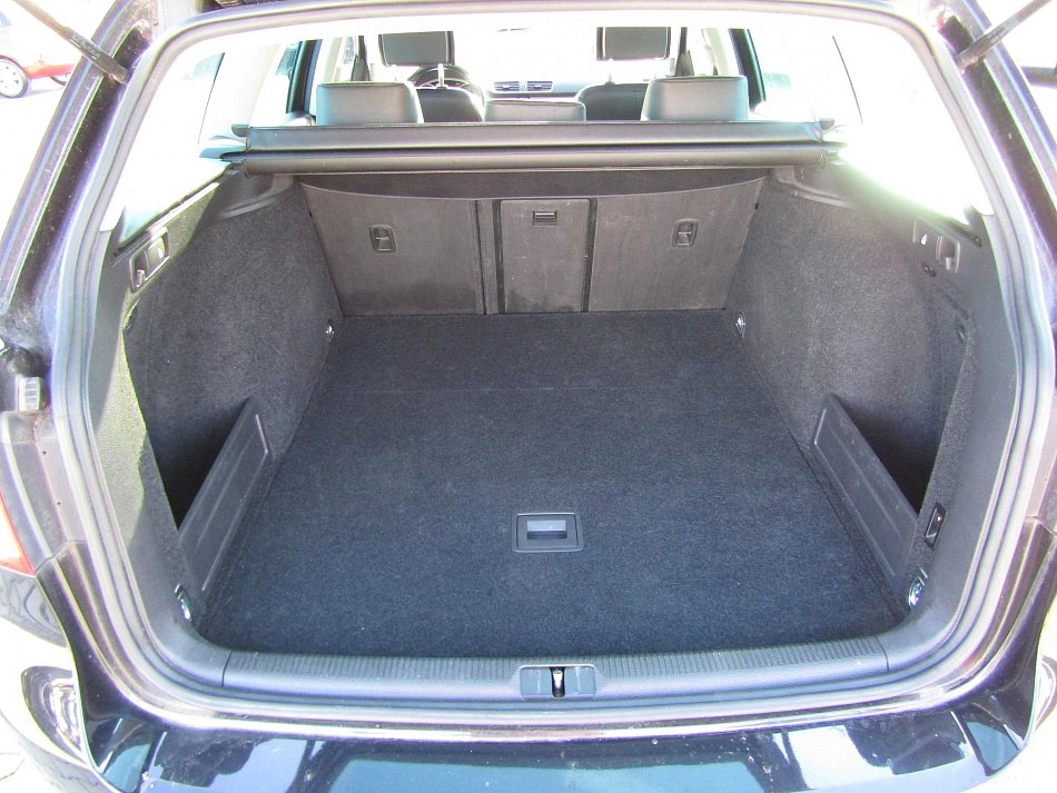 Volkswagen Passat 2.0 TDi Highline