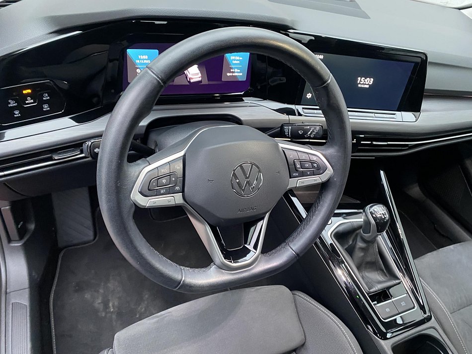 Volkswagen Golf 1.5 TSi Style