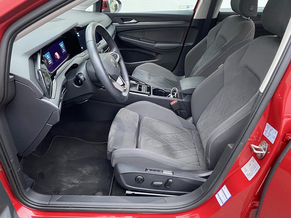 Volkswagen Golf 1.5 TSi Style