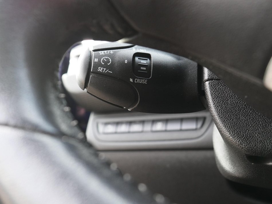 Peugeot 2008 1.6 HDi 