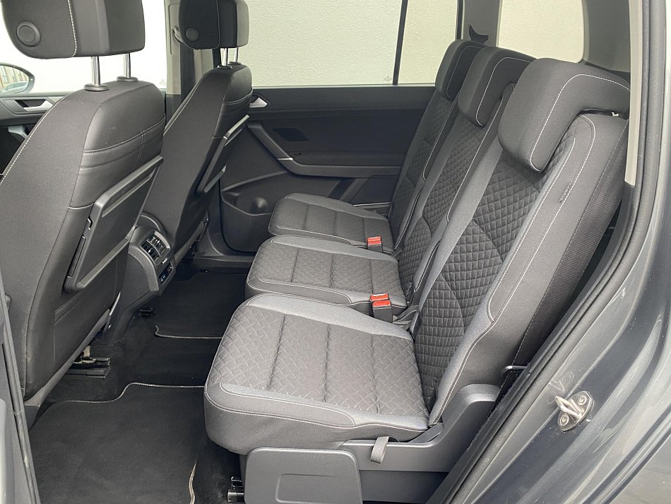 Volkswagen Touran 1.6TDi 