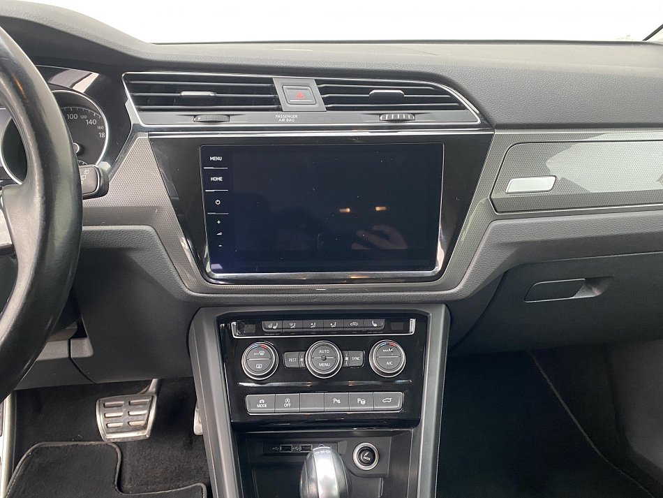 Volkswagen Touran 1.6TDi 