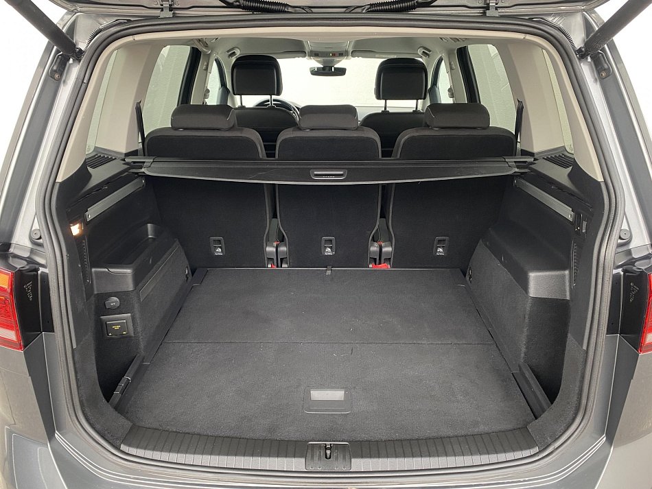 Volkswagen Touran 1.6TDi 