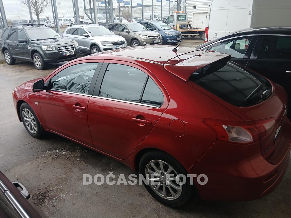 Mitsubishi Lancer 1.6i 