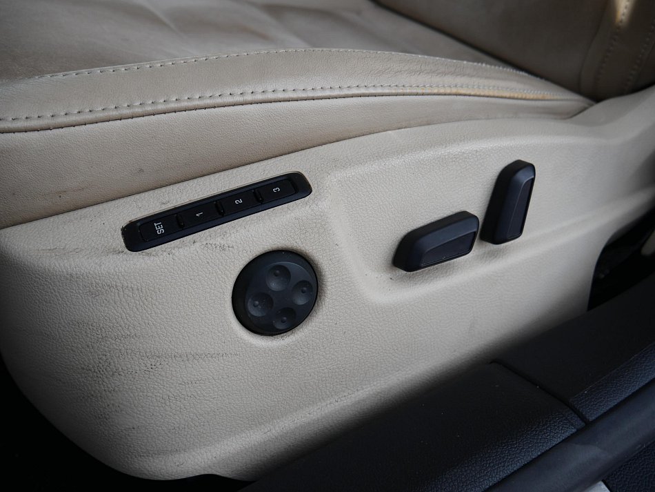 Škoda Superb II 2.0 TDi Elegance