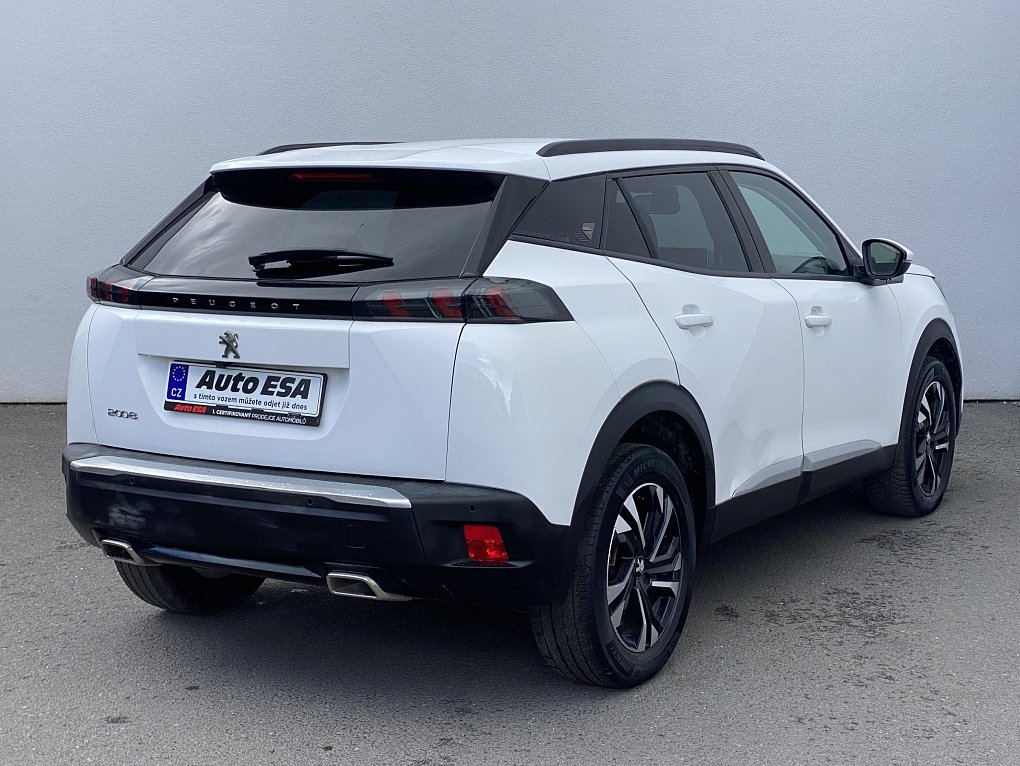 Peugeot 2008 1.2 PT Allure
