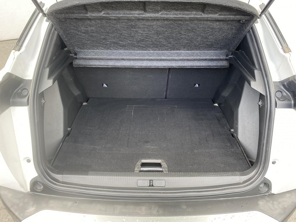 Peugeot 2008 1.2 PT Allure
