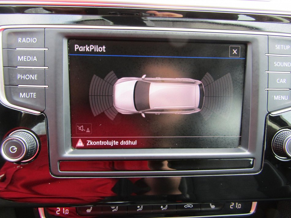 Volkswagen Passat 2.0 TDi 