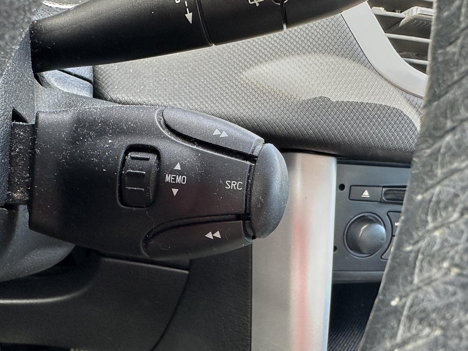 Peugeot 207 1.4i 