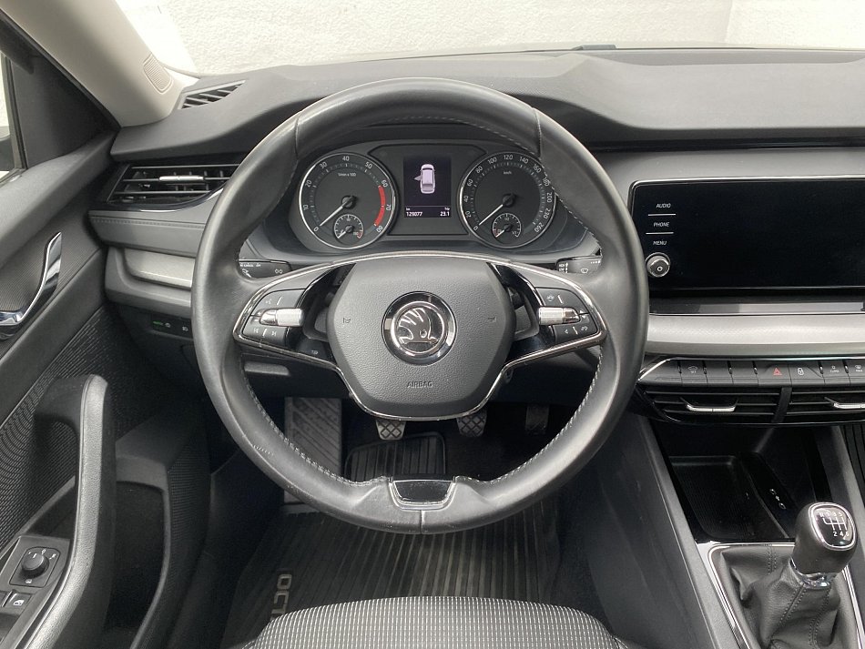 Škoda Octavia IV 1.5 TSi Ambition
