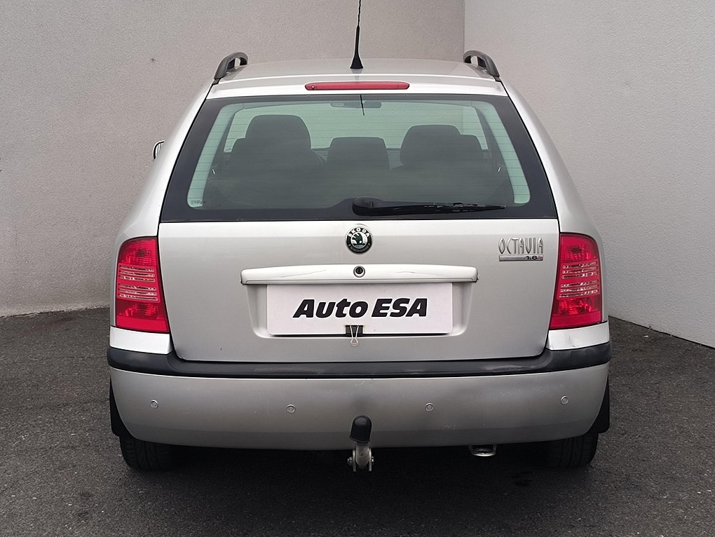 Škoda Octavia 1.6 i 