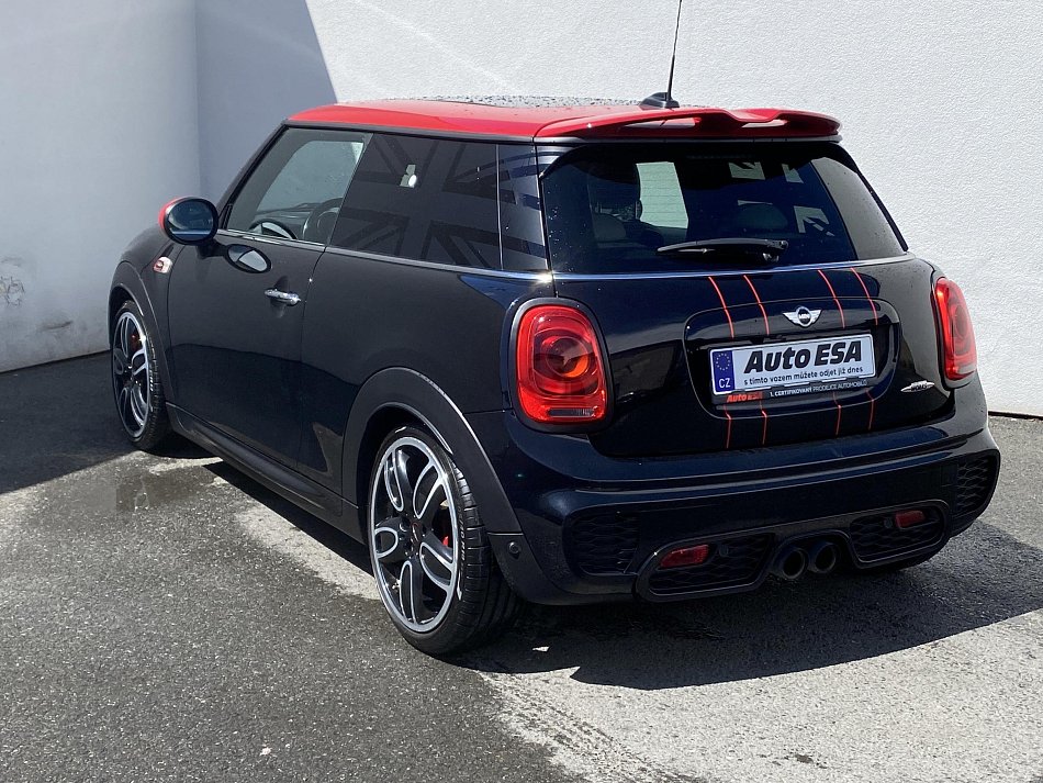 Mini Cooper 2.0 i 