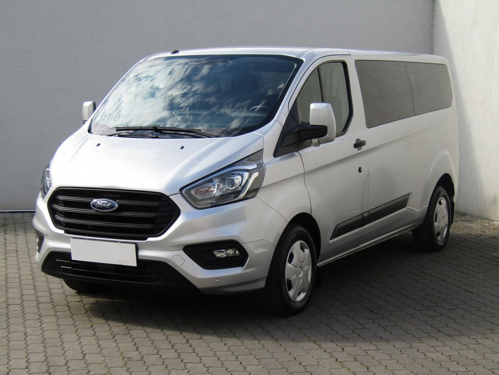 Ford Transit Custom 2.0TDCi Trend L2H1 5míst