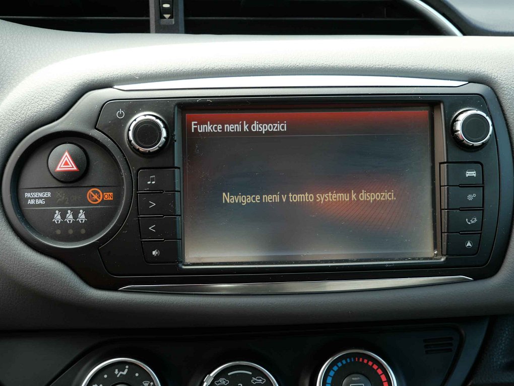 Toyota Yaris 1.3 VVT- i 