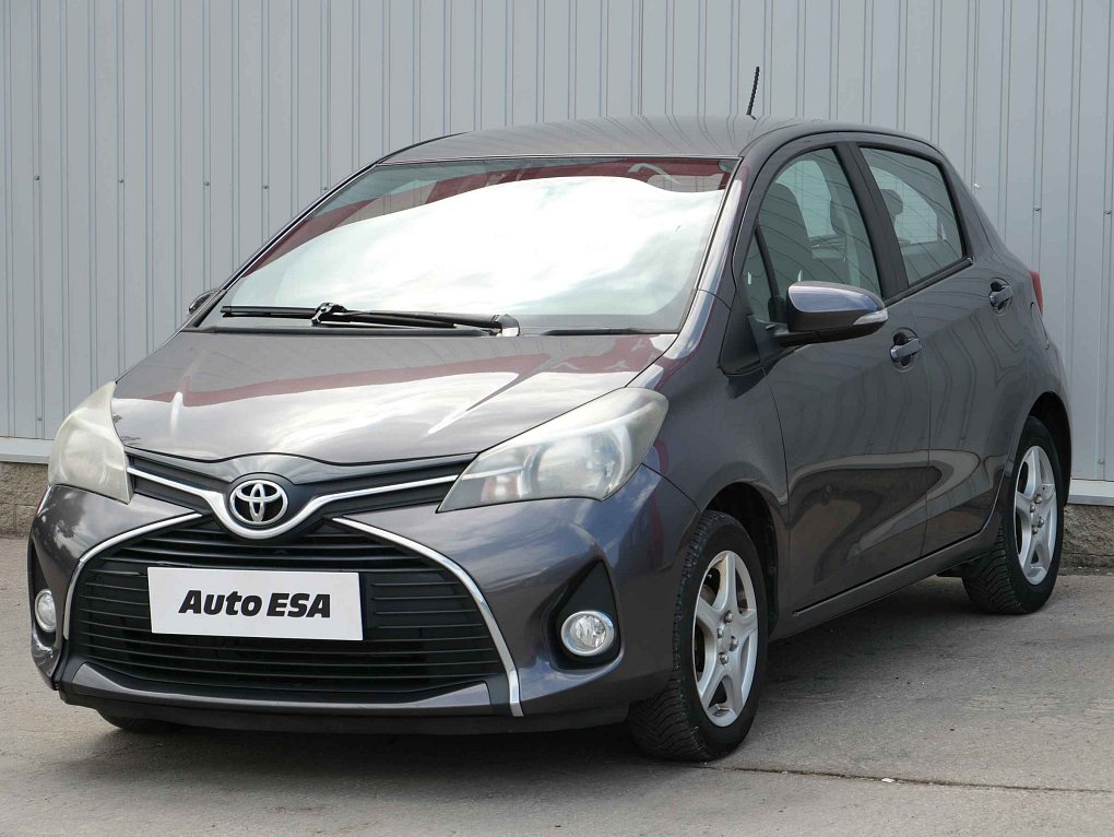 Toyota Yaris 1.3 VVT- i 