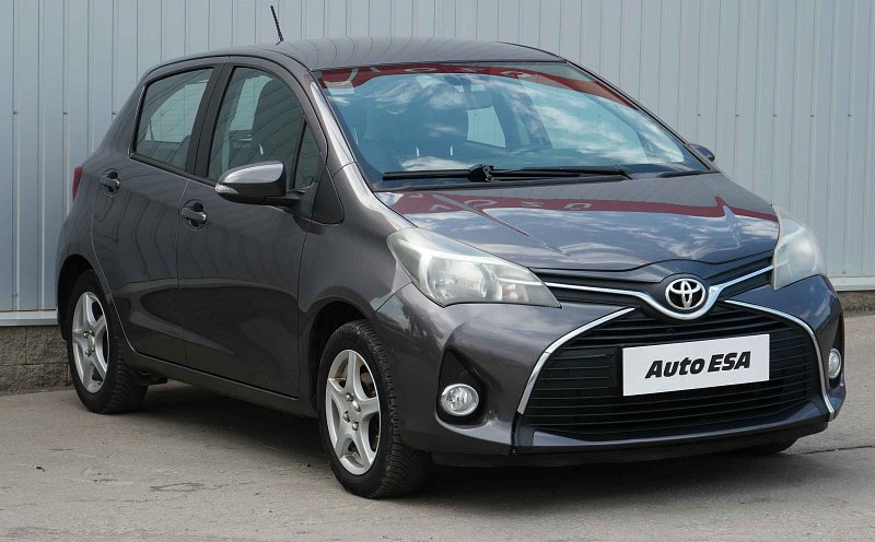 Toyota Yaris 1.3 VVT- i 