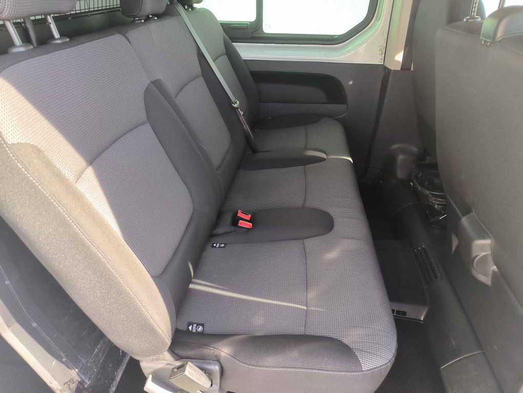 Renault Trafic 2.0dCi  L2 6míst