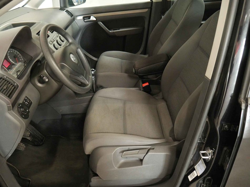 Volkswagen Touran 1.9TDI 