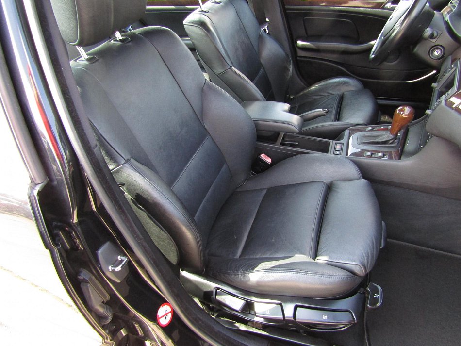 BMW Řada 3 3.0i  330 I