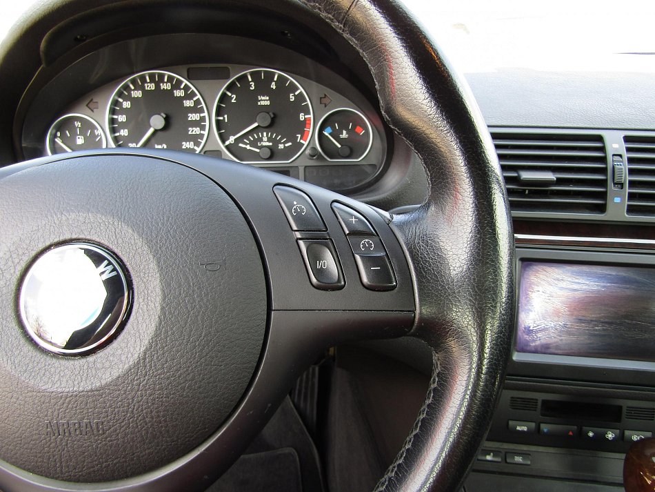 BMW Řada 3 3.0i  330 I