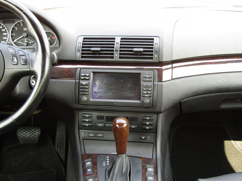BMW Řada 3 3.0i  330 I