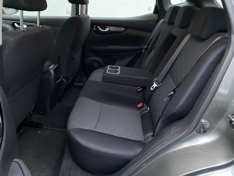 Nissan Qashqai 1.2 DiG-T Acenta