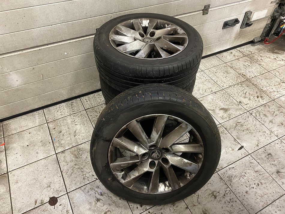 Škoda Superb III 2.0 TDi 