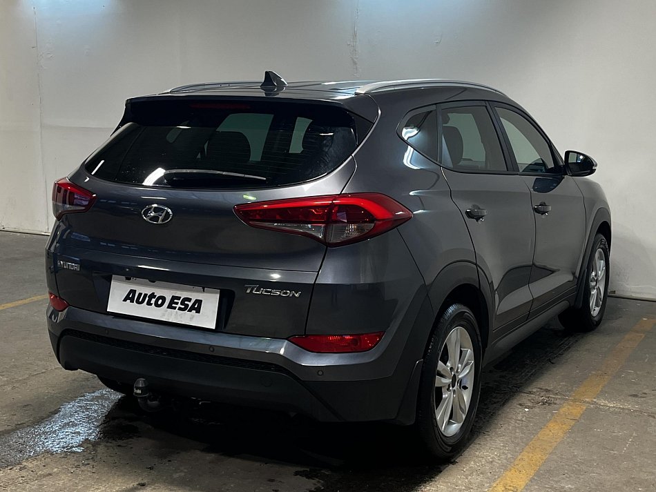 Hyundai Tucson 1.7 CRDi 
