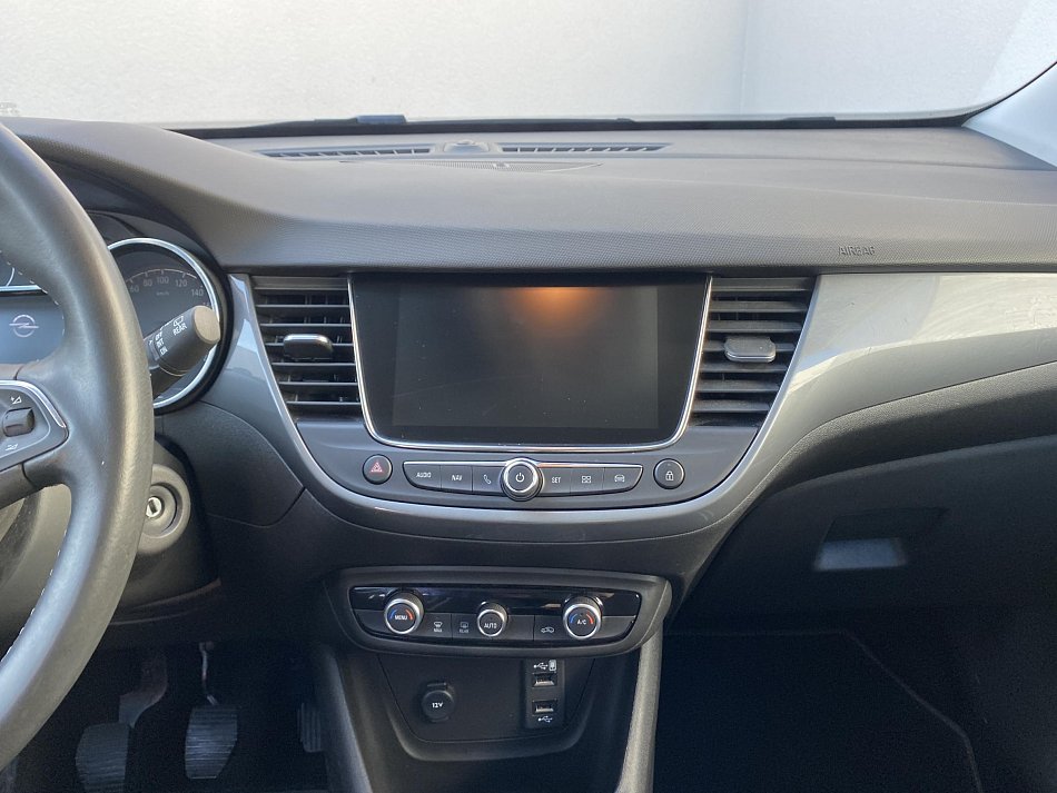 Opel Crossland 1.2 T Elegance