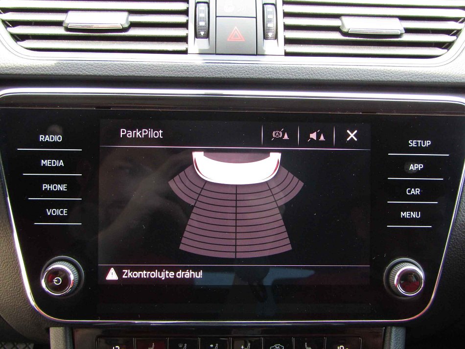 Škoda Superb III 2.0TDi Active
