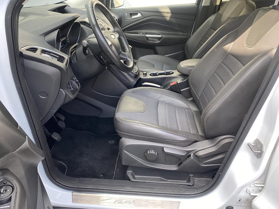 Ford Kuga 2.0 TDCi Titanium