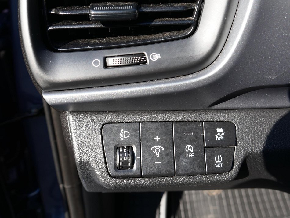 Kia Stonic 1.2i 