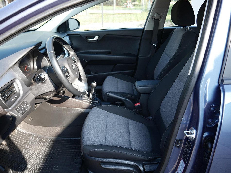 Kia Stonic 1.2i 