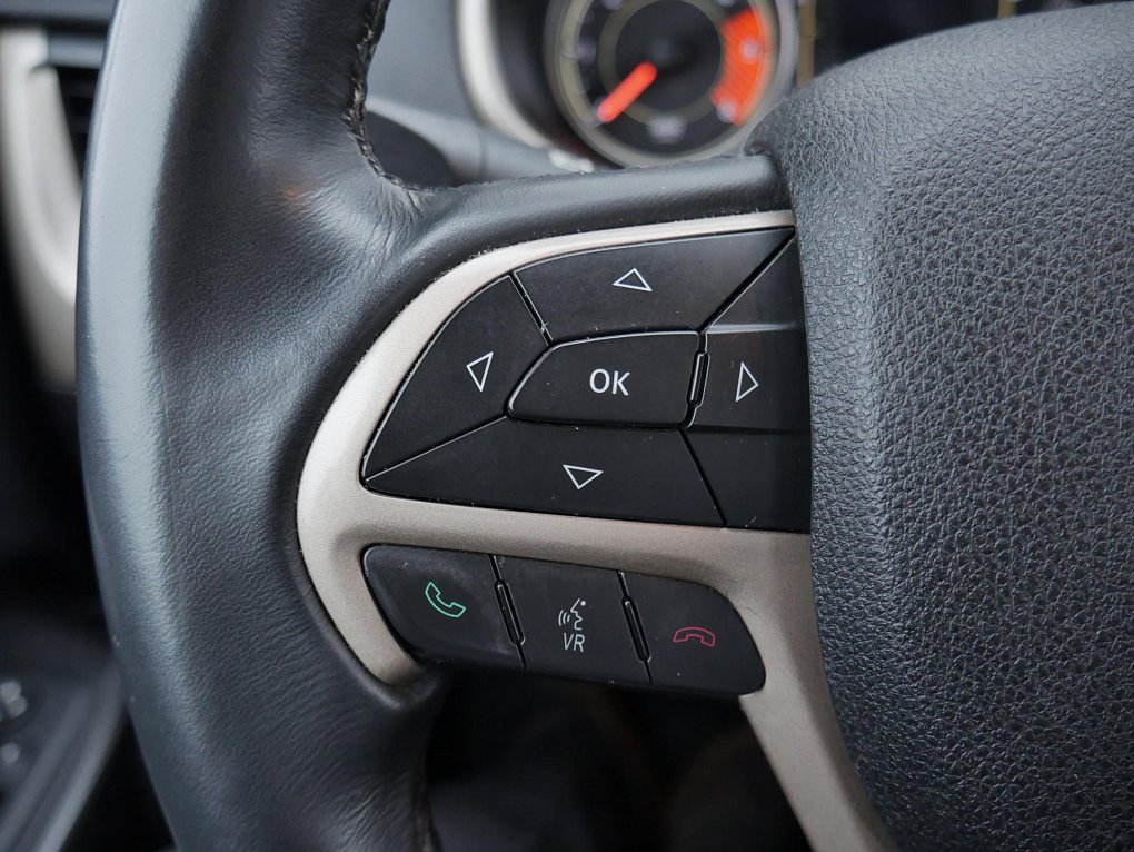 Jeep Cherokee 2.0 MTJ Longitude