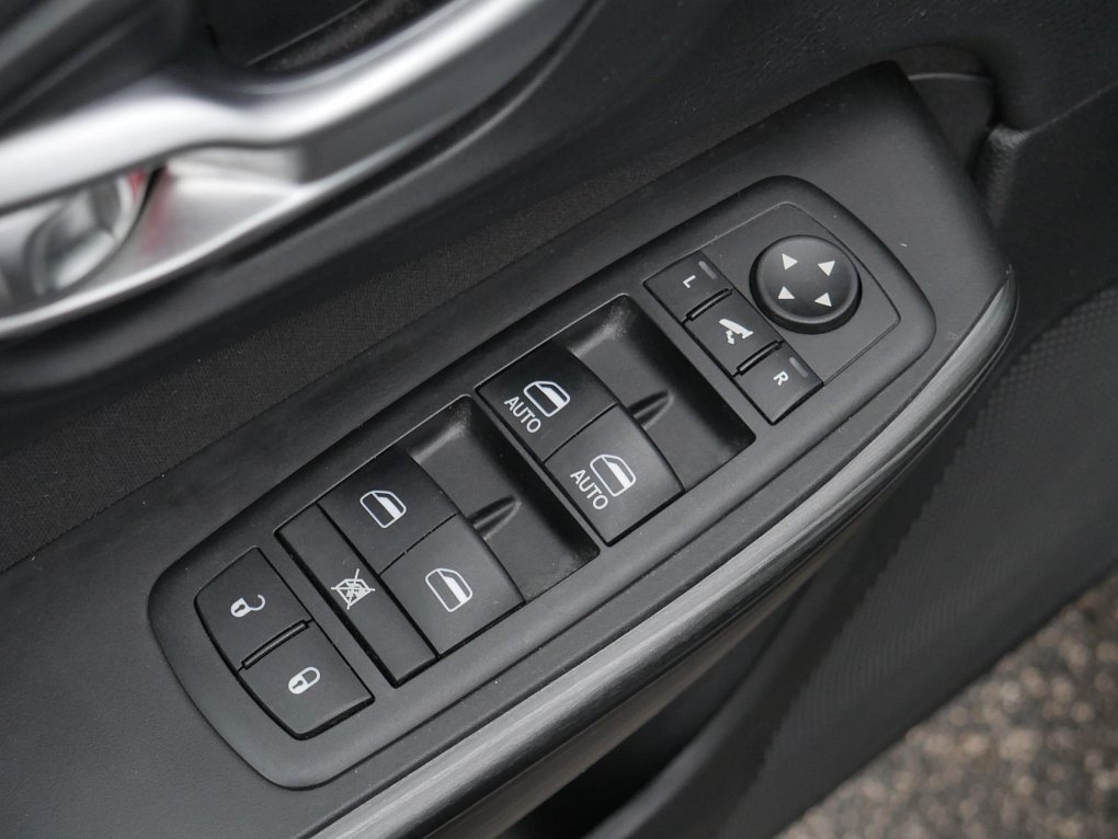 Jeep Cherokee 2.0 MTJ Longitude