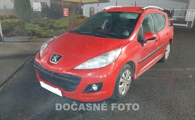 Peugeot 207 1.4 i 
