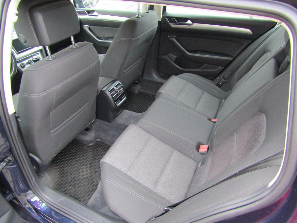 Volkswagen Passat 2.0TDi 