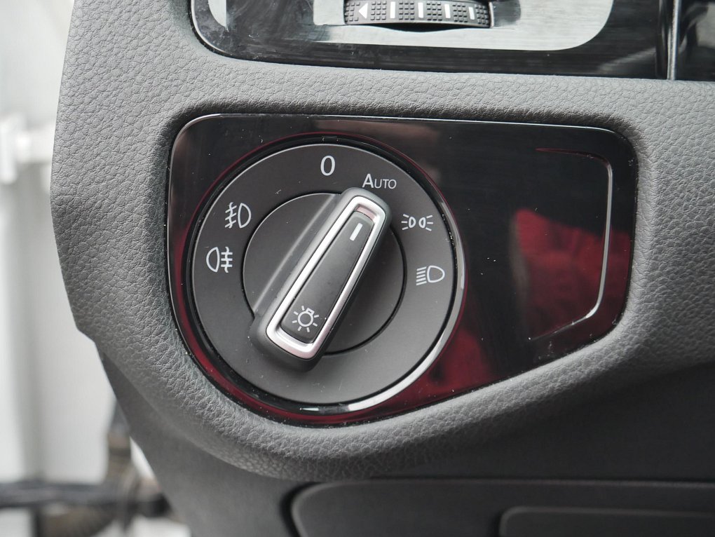 Volkswagen Golf 1.4 TSi 