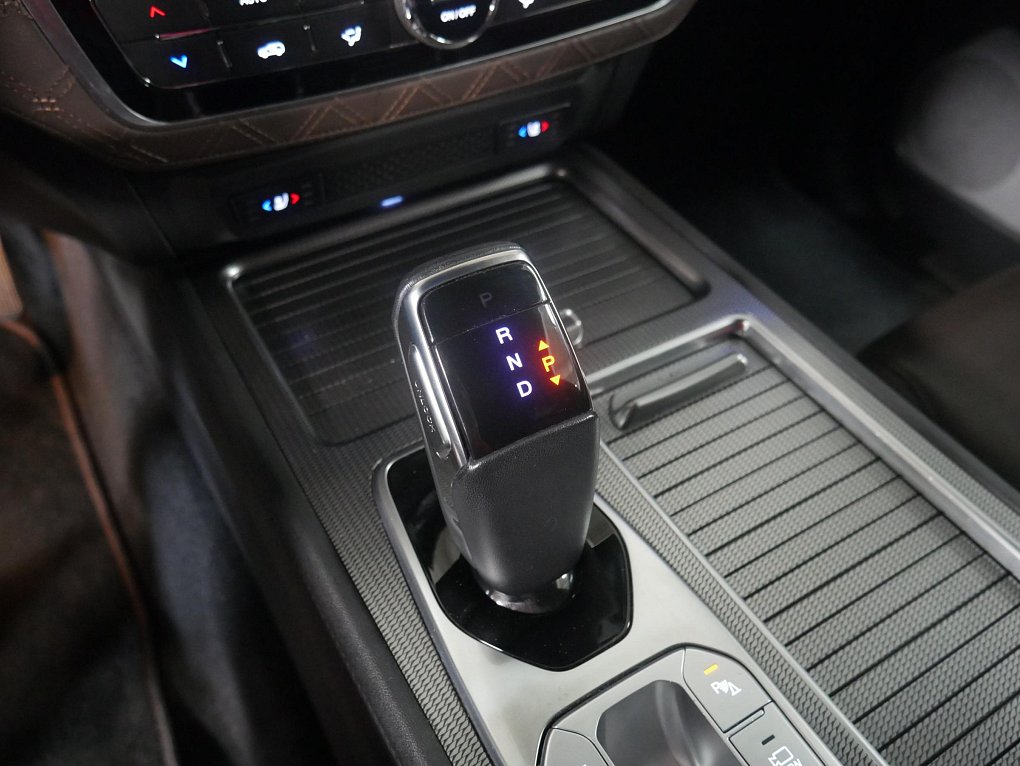 SsangYong Rexton 2.2 e-XDI  4x4, 7míst