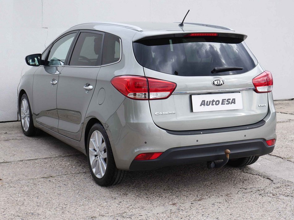 Kia Carens 1.7 CRDi 