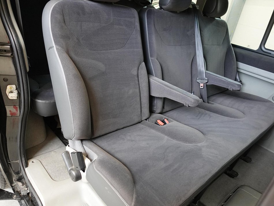 Renault Trafic 2.0dCi Passenger